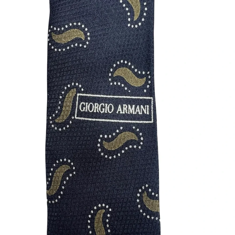 Vintage Giorgio Armani Cravatte Tie Black Gold Paisley Made In Italy 100% Silk
